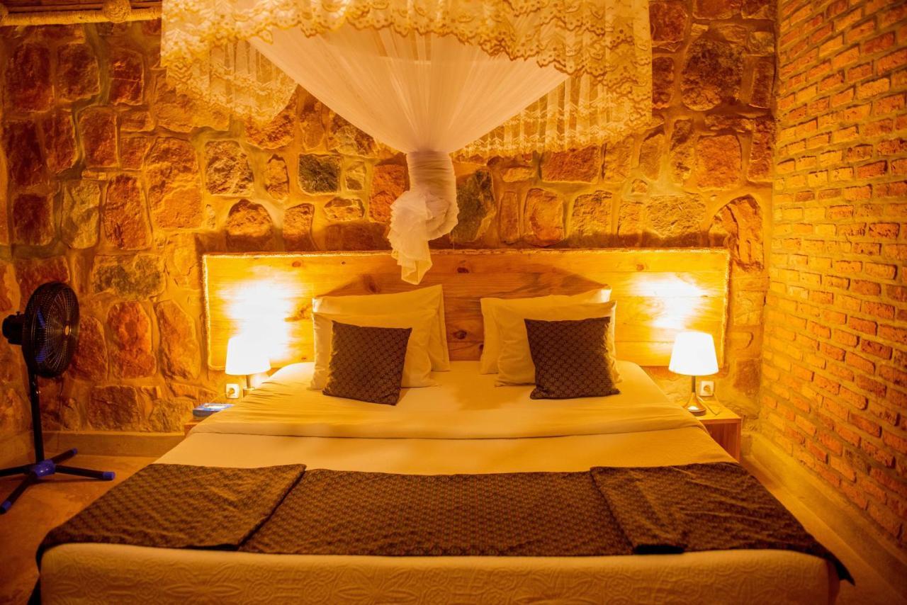 Akagera Transit Lodge Exterior foto