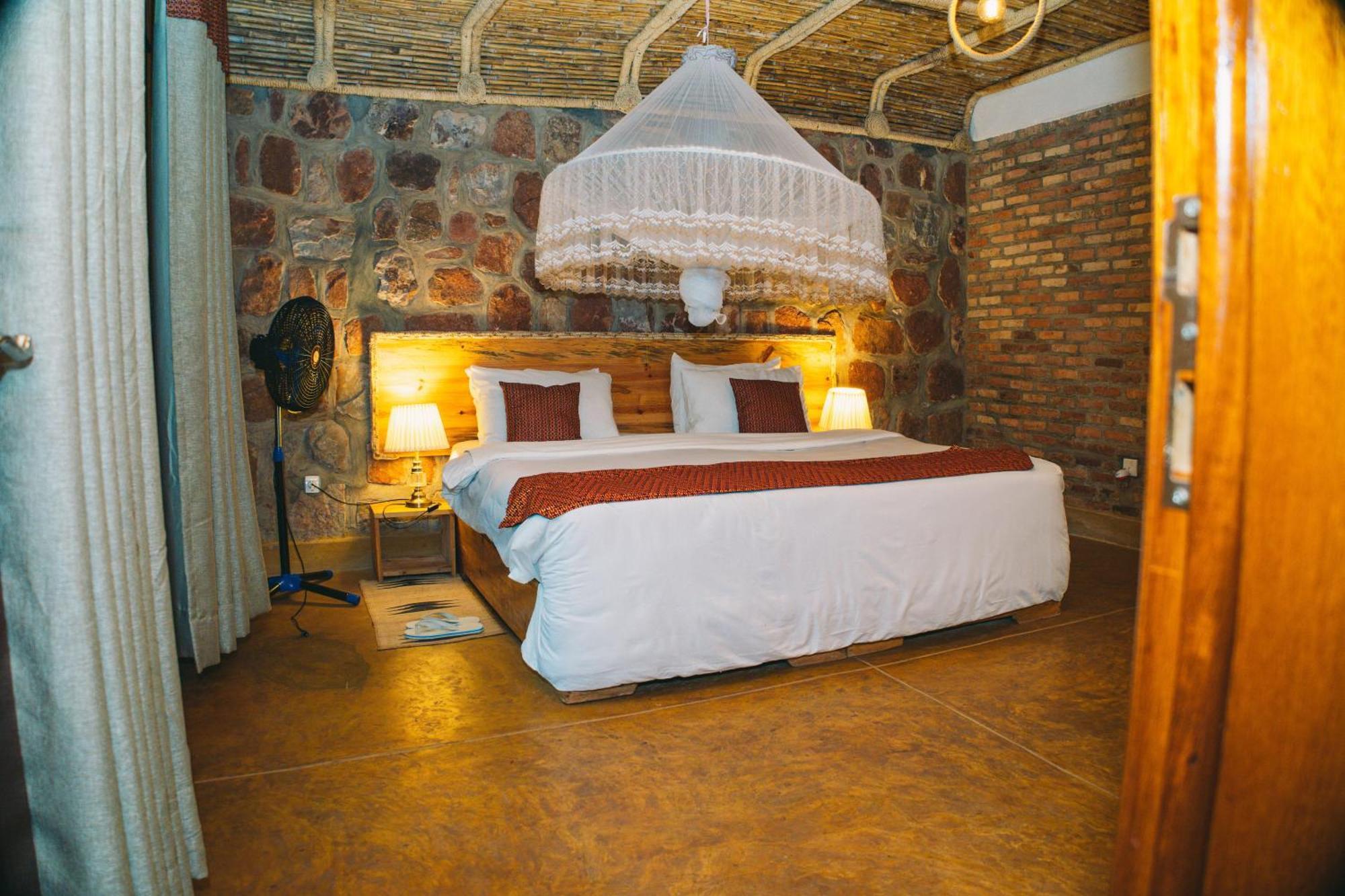 Akagera Transit Lodge Exterior foto