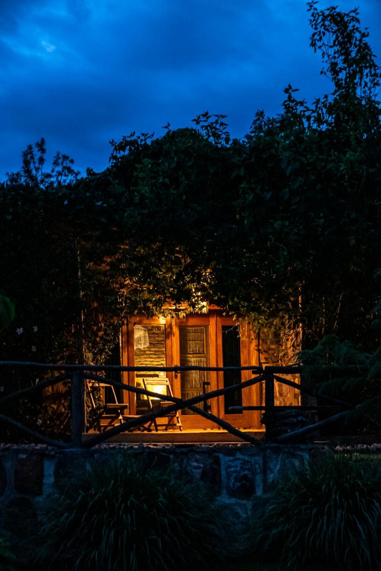 Akagera Transit Lodge Exterior foto