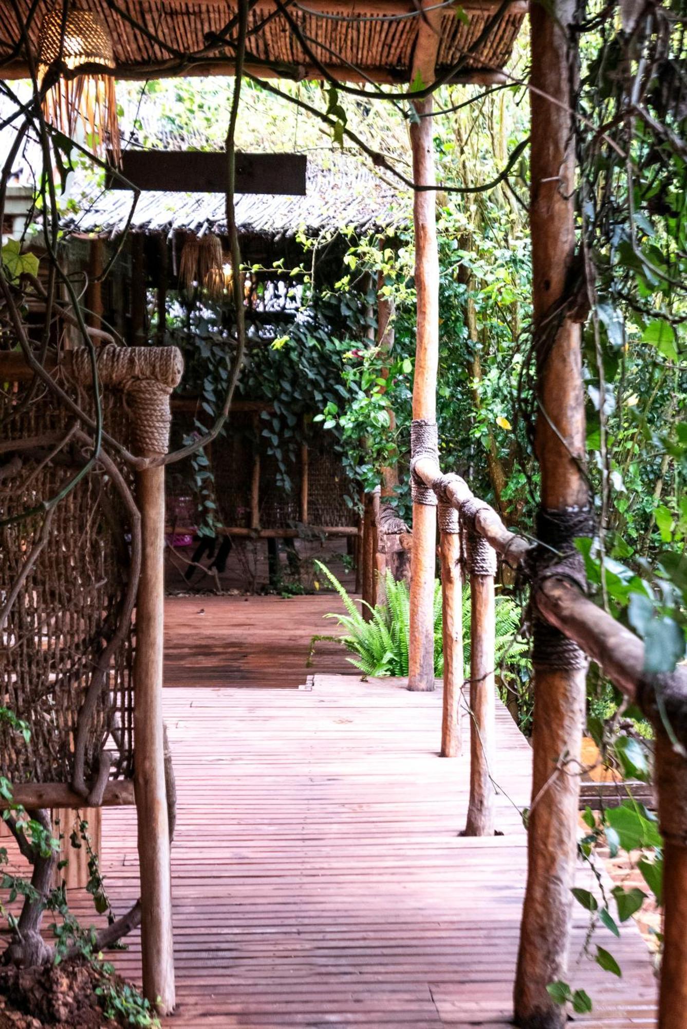 Akagera Transit Lodge Exterior foto