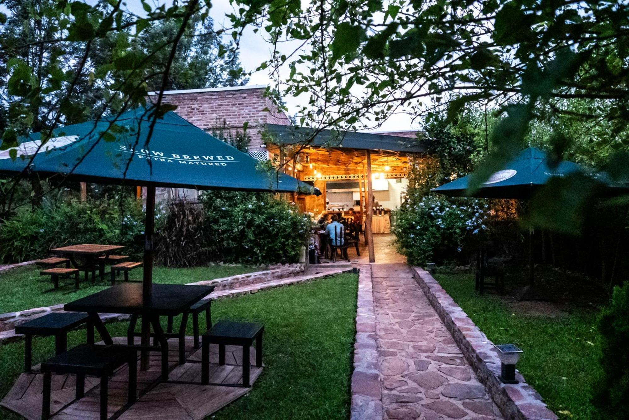 Akagera Transit Lodge Exterior foto